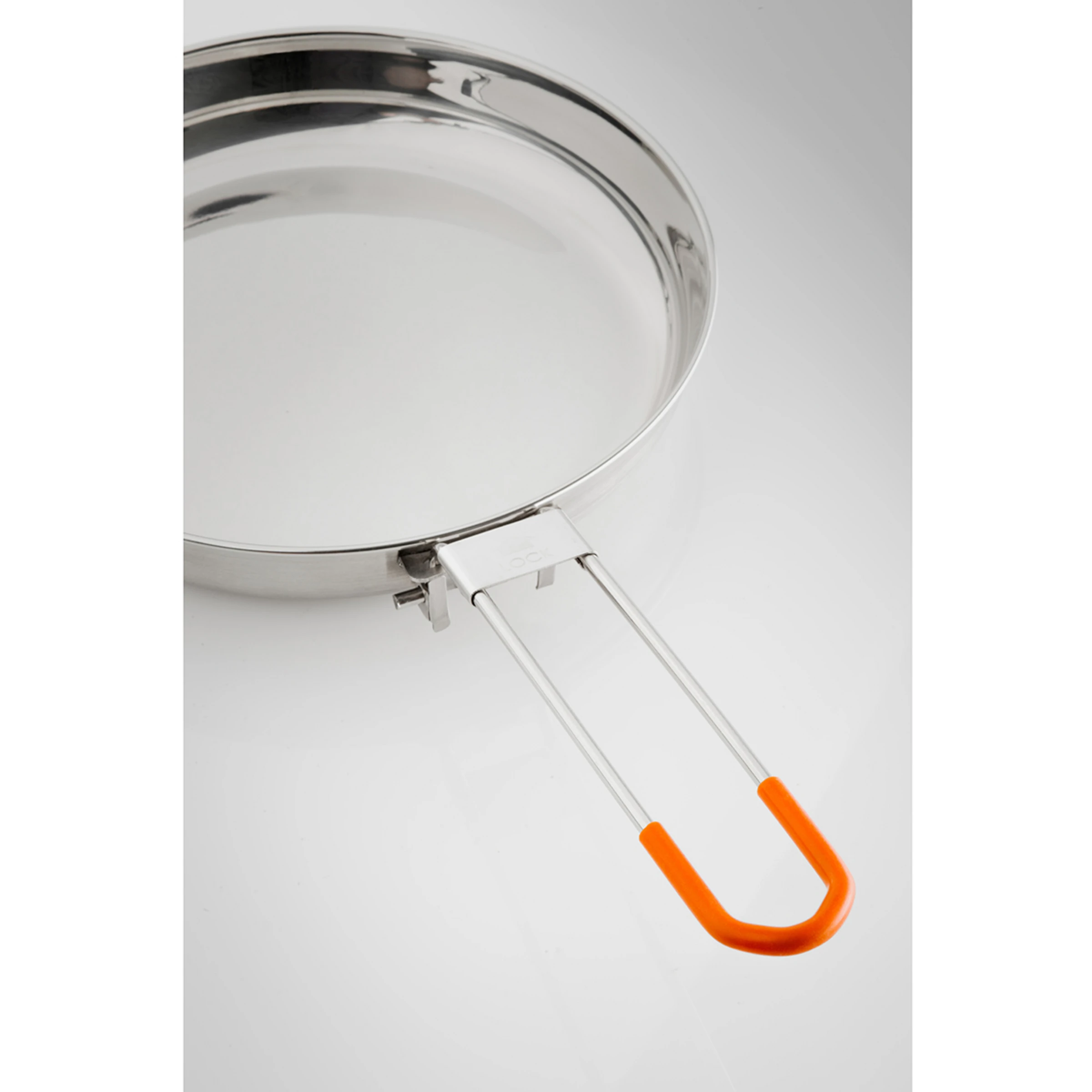 GSI Glacier Stainless Base Camper Medium Cookware 5 GSI Glacier Stainless Base Camper Medium Cookware - Image 5