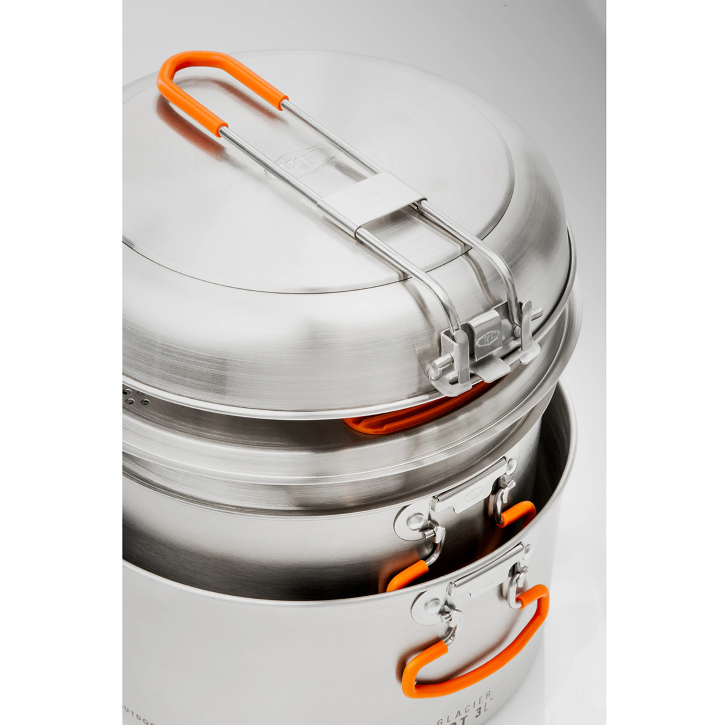 GSI Glacier Stainless Base Camper Medium Cookware 6 GSI Glacier Stainless Base Camper Medium Cookware - Image 6