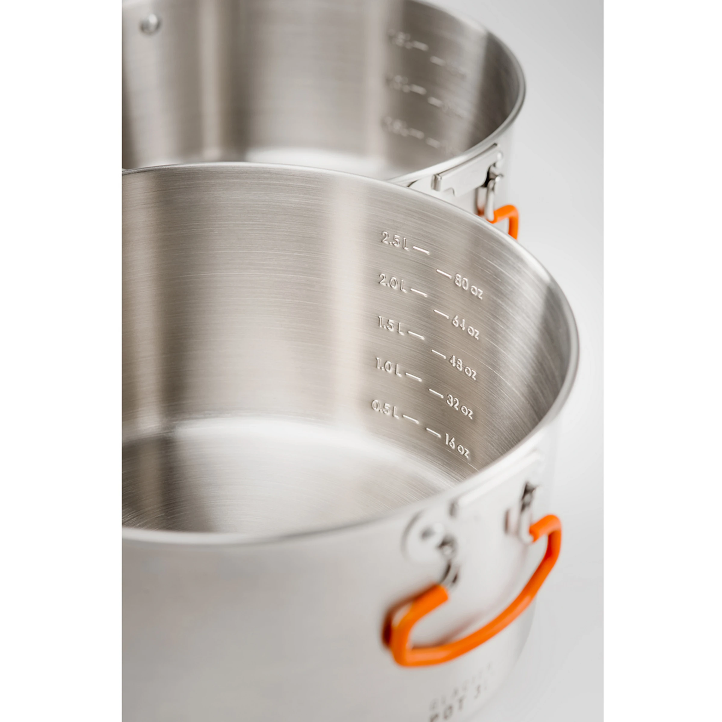 GSI Glacier Stainless Base Camper Medium Cookware 7 GSI Glacier Stainless Base Camper Medium Cookware - Image 7