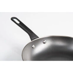 GSI Litecast Frying Pan 10'' -GSI Outdoors Shop iview 5045105 001 pic5